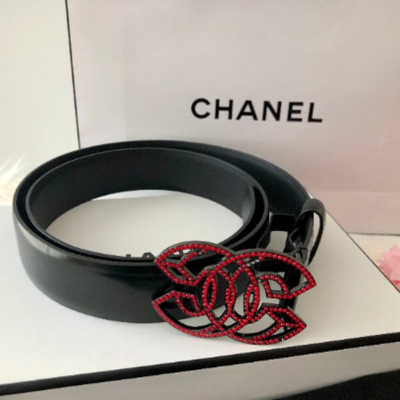 CHANEL Handbags - Auth Chanel leather belt w/CC red crystals 80/32
